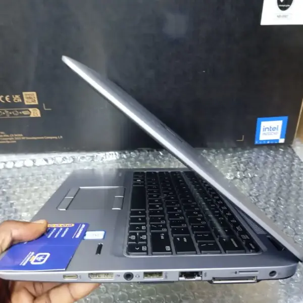 Hp Elitebook 820 G3