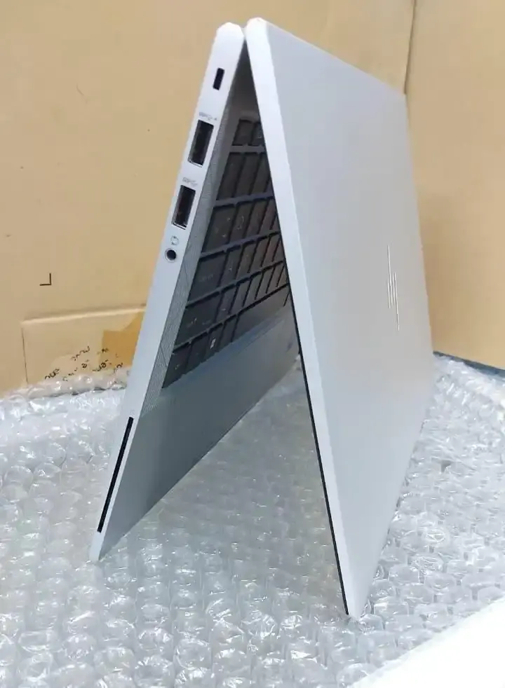 Hp Elitebook 830 G8