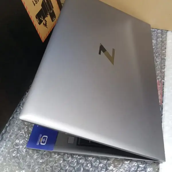 Hp Zbook Firefly 15 G7