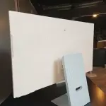 Samsung flat 32 inches 4K