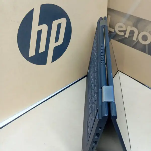 Lenovo Yoga 370